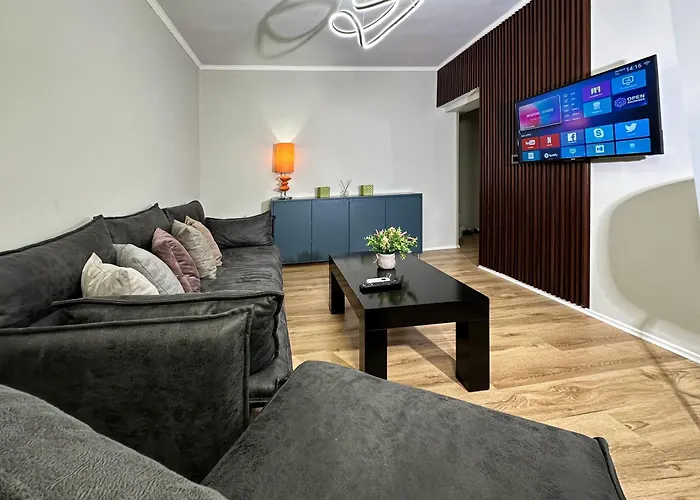 Home Select Tirana